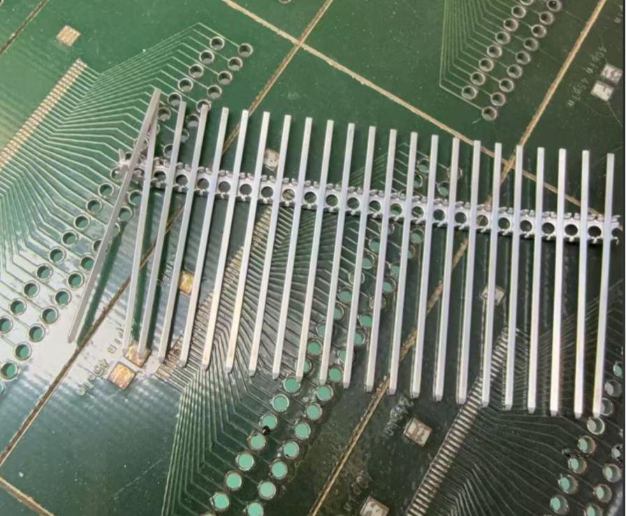 连接器PIN针雾锡镀层耐高温工艺解析：260℃考验下的稳定表现